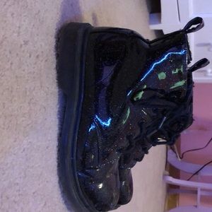 A pair of Steve Madden shoes